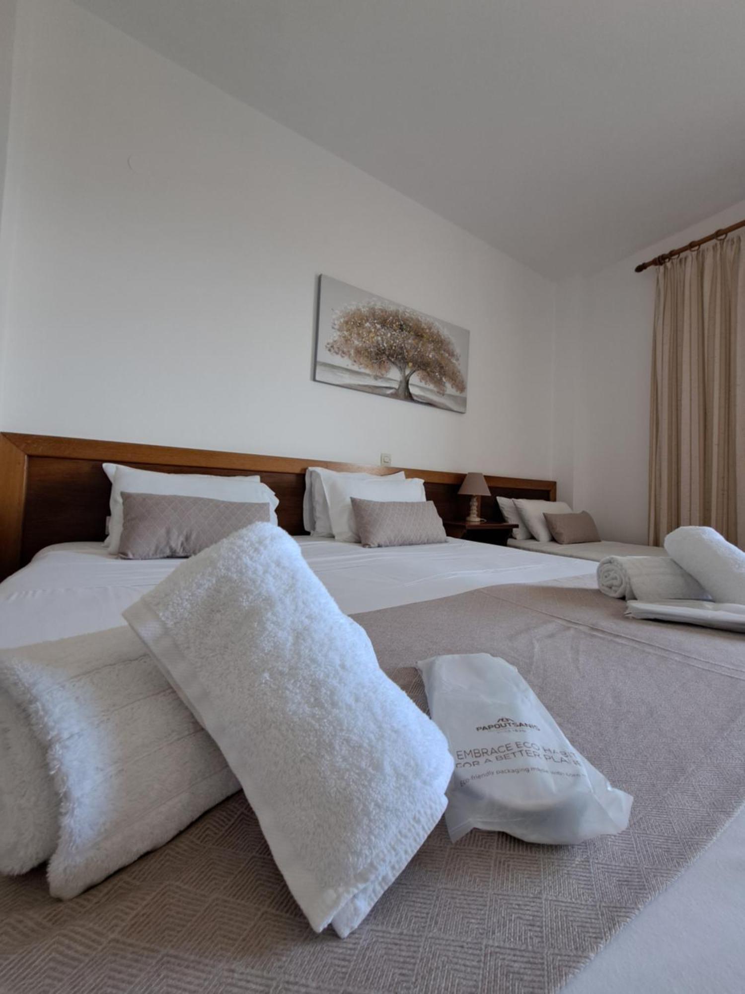 75 Steps Apartments Mesongí Екстериор снимка